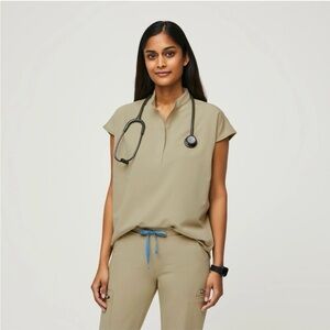 Figs Women's Skinny Pants in Tan